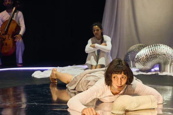 Creem amb ones | © Tristán Pérez - Martín Creem amb ones | © Tristán Pérez - Martín